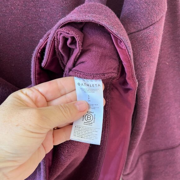 Athleta Sz S M Cozy Karma Funnel Neck Sweatshirt Fleece Burgundy Pullover Top - Picture 7 of 8